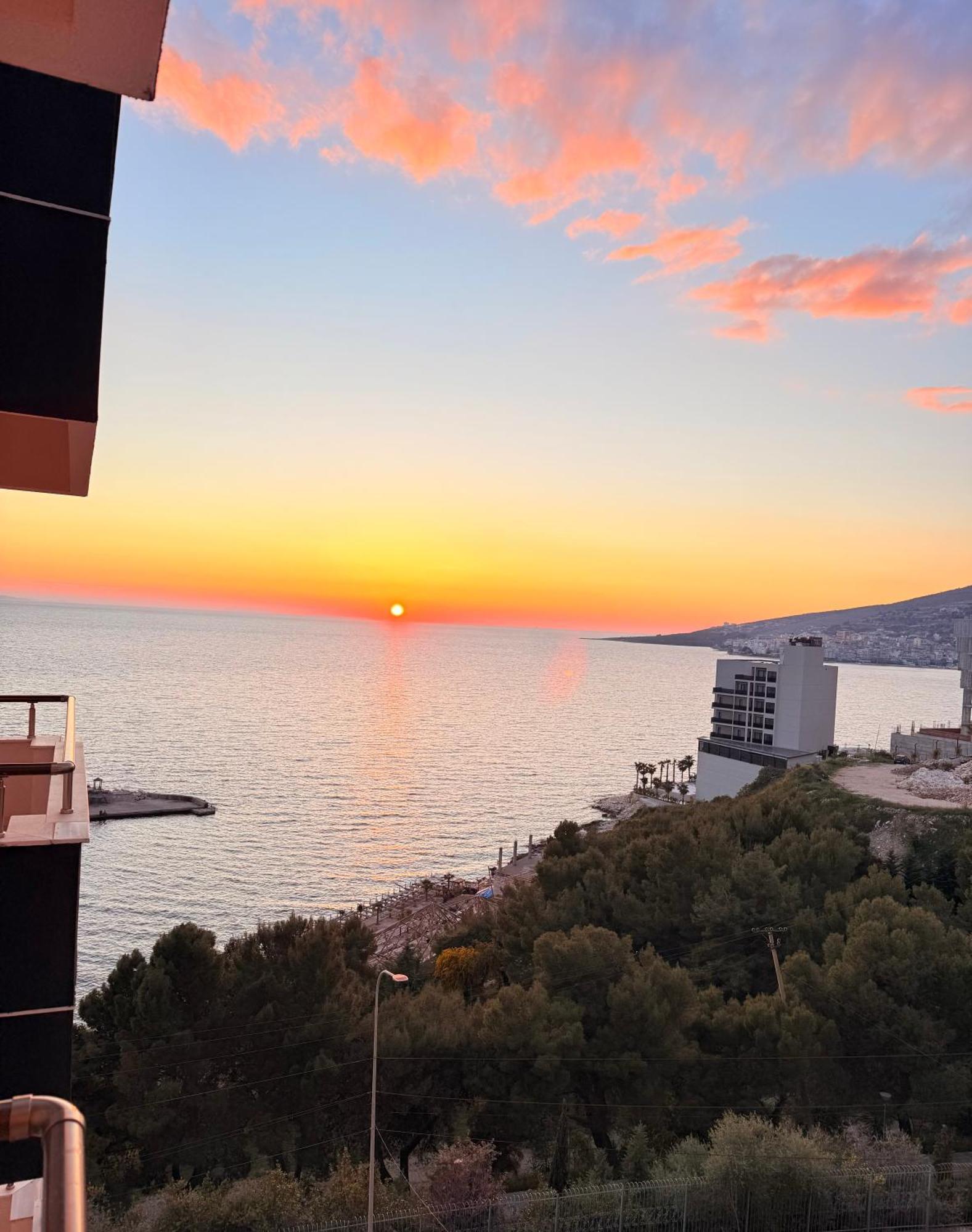 Helia Seaside Hotel Sarandë 외부 사진