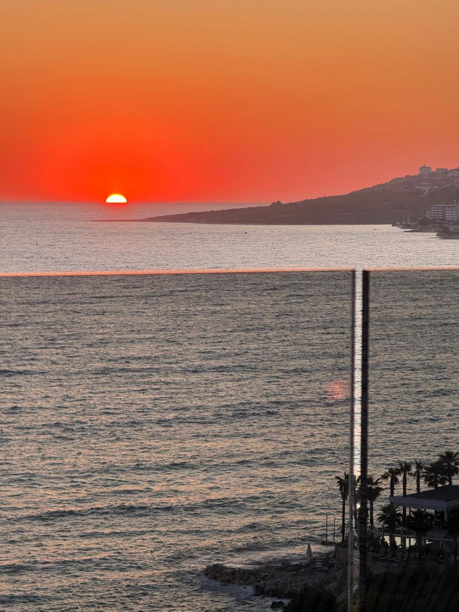 Helia Seaside Hotel Sarandë 외부 사진