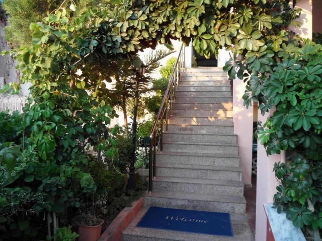 Helia Seaside Hotel Sarandë 외부 사진