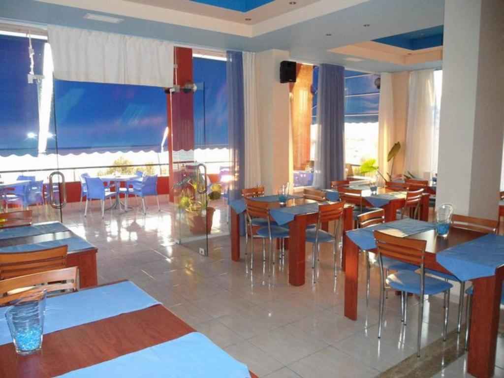 Helia Seaside Hotel Sarandë 외부 사진